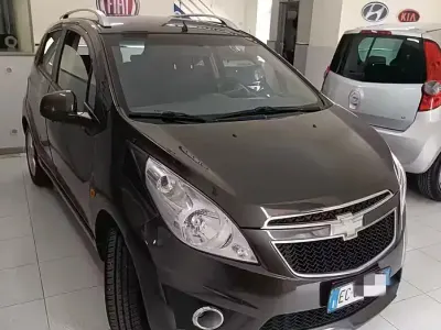 Usata Chevrolet Spark LT 81 CV (59 kW) 2010 Marrone Utilitaria