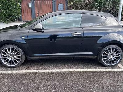 Usata Alfa Romeo MiTo Distinctive 120 CV (88 kW) 2015 Nero Utilitaria