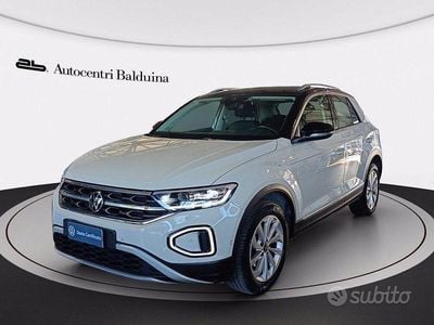 Usata VW T-Roc Style 110 CV (80 kW) 2022 Ascot grey SUV