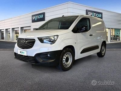 Usata Opel Combo-e Life Edition 100 kW (136 CV) 2024 Bianco Monovolume
