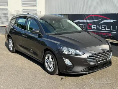 Usata Ford Focus 120 CV (88 kW) 2020 Grigio Station wagon