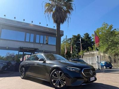 Usata Mercedes E200 Premium 204 CV (150 kW) 2024 Grigio Berlina