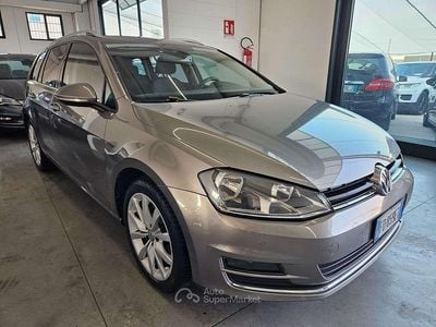 Usata VW Golf VII Comfortline 110 CV (80 kW) 2016 Grigio Station wagon