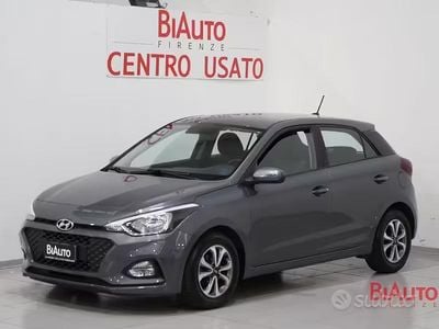 Usata Hyundai i20 75 CV (55 kW) 2019 Grigio Utilitaria