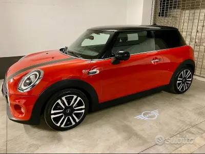 Usata Mini Cooper D Hype 116 CV (85 kW) 2018 Utilitaria
