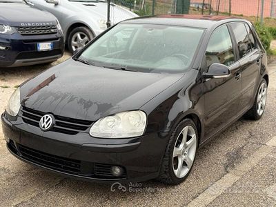 Usata VW Golf IV Sportline 140 CV (102 kW) 2004 Nero Berlina