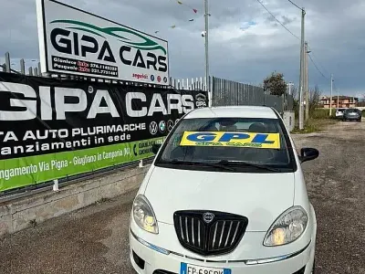Usata Lancia Musa 77 CV (56 kW) 2012 Bianco Monovolume