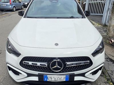 Käytetty Mercedes GLA200 AMG Line Premium Plus 150 HP (110 kW) 2024 Valkoinen Katumaasturi
