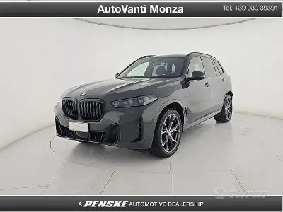 Usata BMW X5 M Sport 297 CV (218 kW) 2025 Grigio SUV