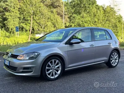 Usata VW Golf VII Highline 110 CV (80 kW) 2016 Grigio Berlina