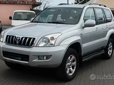 Käytetty Toyota Land Cruiser Sol 163 HP (119 kW) 2003 Harmaa Katumaasturi
