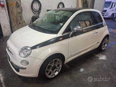 Usata Fiat 500 Sport 95 CV (69 kW) 2010 Bianco Utilitaria