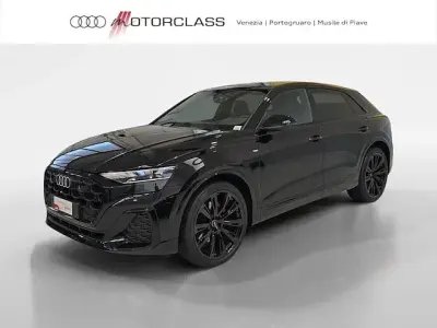 Nuova Audi Q8 S-Line 286 CV (210 kW) 2025 Nero metallizzato SUV