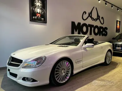 Usata Mercedes SL300 Edition 231 CV (169 kW) 2009 Bianco Cabrio