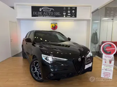 Usado Alfa Romeo Stelvio Veloce 209 CV (153 kW) 2022 Negro SUV