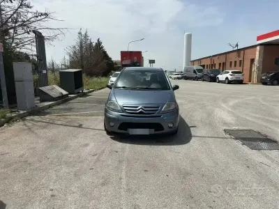 Usata Citroën C3 Exclusive 68 CV (50 kW) 2006 Grigio Berlina