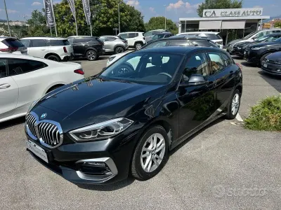 Usata BMW 118 Luxury Line 150 CV (110 kW) 2020 Nero Berlina
