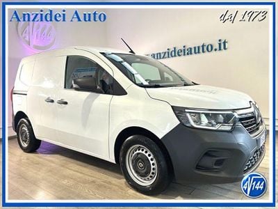 Usata Renault Kangoo 95 CV (69 kW) 2023 Bianco pastello Monovolume