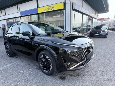 Nuova Nissan Qashqai N-Connecta 158 CV (116 kW) 2026 Pearl black SUV