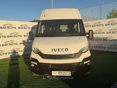 Usata Iveco Daily 136 CV (100 kW) 2018 Bianco Berlina