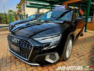 Usata Audi A3 Advanced 150 CV (110 kW) 2024 Nero metallizzato Berlina