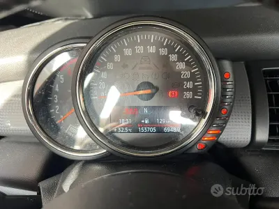 Usata Mini One D Hype 95 CV (69 kW) 2017 Verde Utilitaria