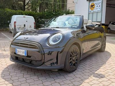 Usata Mini Cooper Cabriolet Classic 136 CV (100 kW) 2023 Nero Cabrio