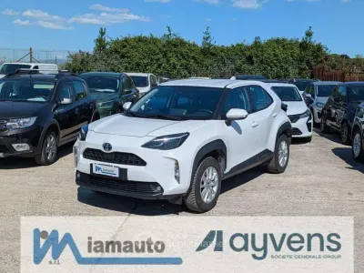Occasion Toyota Yaris Hybrid Business Edition 92 ch (67 kW) 2022 Blanc Monospace