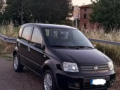 Usata Fiat Panda Climbing 60 CV (44 kW) 2008 Utilitaria