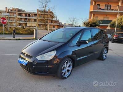 usata Ford S-MAX del 2008 2.0tdci turbodiesel 5 posti 10