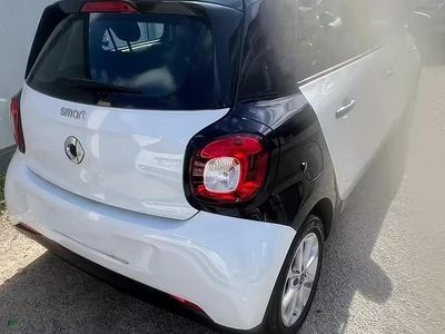 Usata Smart ForFour 71 CV (52 kW) 2019 Bianco Utilitaria