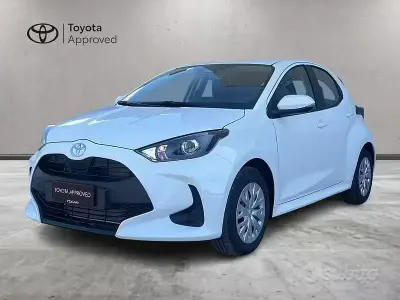Nuova Toyota Yaris Hybrid 116 CV (85 kW) 2026 Bianco Berlina
