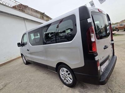 Usata Opel Vivaro 121 CV (88 kW) 2019 Scuro met Monovolume