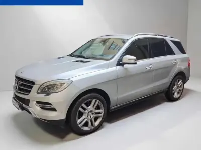 Usata Mercedes ML250 204 CV (150 kW) 2014 Grigio SUV