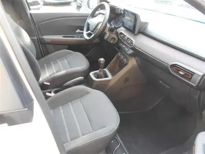 Usata Dacia Sandero Expression 101 CV (74 kW) 2023 Bianco Berlina