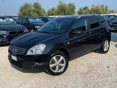 Usata Nissan Qashqai +2 Tekna 150 CV (110 kW) 2009 Nero SUV
