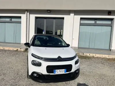 Usata Citroën C3 Shine 75 CV (55 kW) 2017 Bianco Berlina