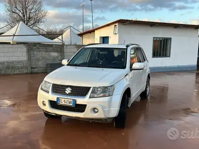 Usata Suzuki Vitara 129 CV (94 kW) 2012 Station wagon
