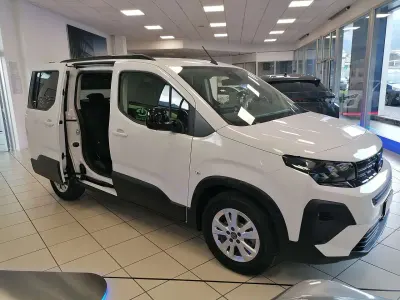 Nuova Peugeot Rifter Style 110 CV (80 kW) 2026 Bianco kaolin Monovolume