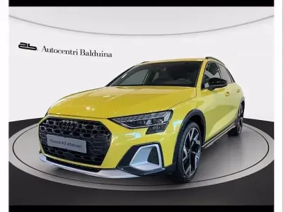 Käytetty Audi A3 Advanced Plus 150 HP (110 kW) 2024 Keltainen Sedan