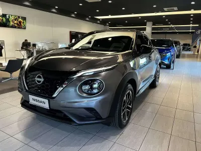 Nuova Nissan Juke N-Connecta 143 CV (105 kW) 2026 Grigio SUV