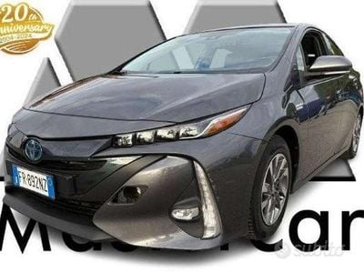 Begagnad Toyota Prius Active 98 HK (72 kW) 2018 Svart Halvkombi