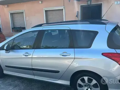 Usata Peugeot 308 SW 120 CV (88 kW) 2011 Grigio Station wagon