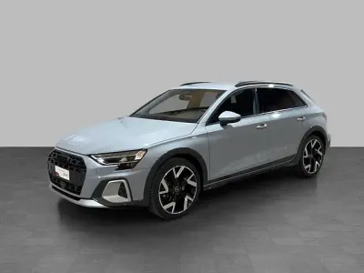 Usata Audi A3 Ambiente 204 CV (150 kW) 2025 Grigio freccia perla Berlina