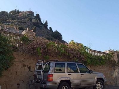 Usata Jeep Grand Cherokee Limited 116 CV (85 kW) 1997 Grigio SUV