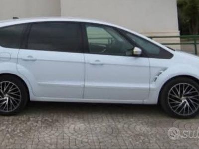 Usata Ford S-MAX Titanium 145 CV (106 kW) 2014 Grigio Monovolume