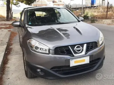 Usata Nissan Qashqai 131 CV (96 kW) 2013 Grigio SUV