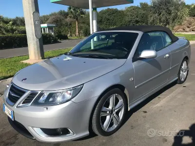 Usata Saab 9-3 160 CV (117 kW) 2011 Grigio Cabrio