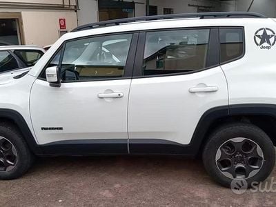 Usata Jeep Renegade 140 CV (102 kW) 2015 Bianco SUV