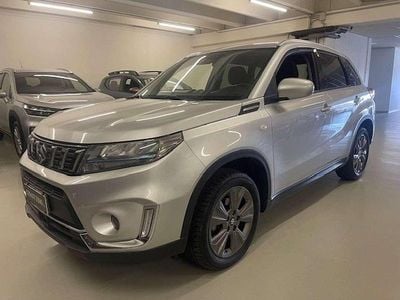 Usata Suzuki Vitara Cool 129 CV (94 kW) 2023 Argento new york SUV